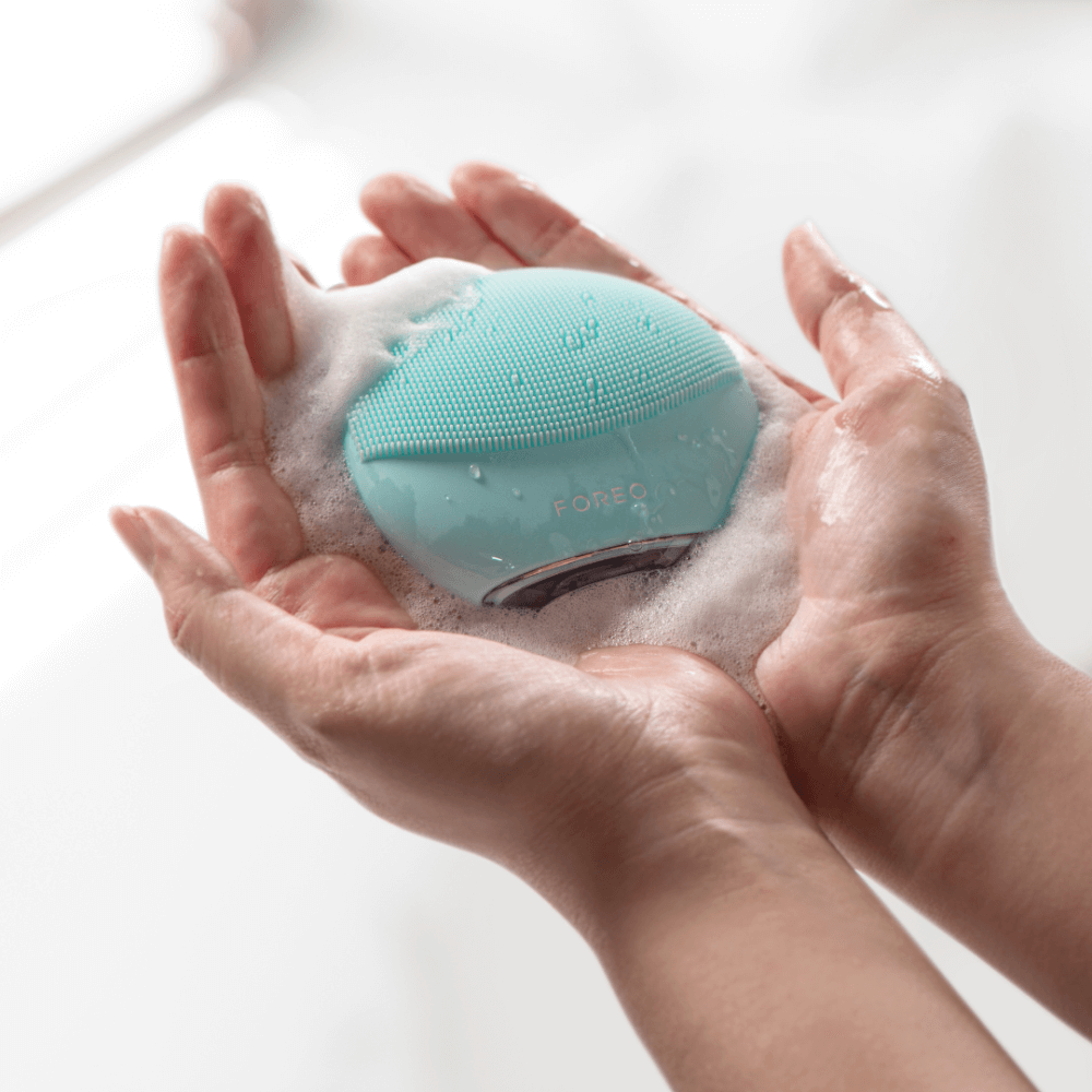 เครื่องล้างหน้า FOREO ลูน่า 4 มินิ Arctic Blue